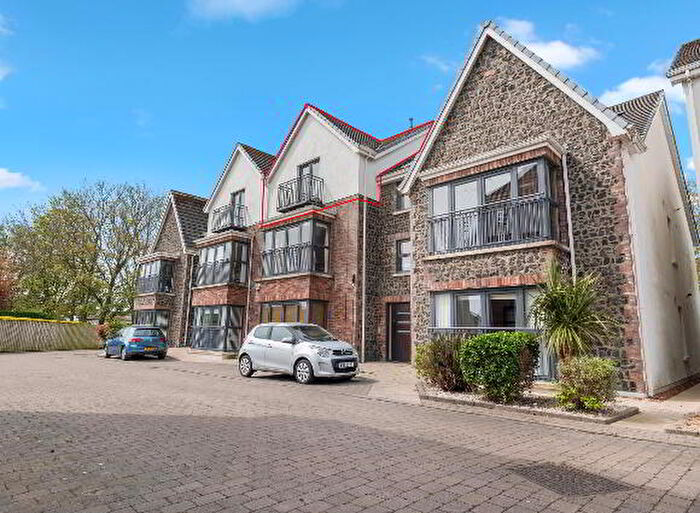 3 Bedroom Apartments For Sale In Montague Court, Portstewart, BT55