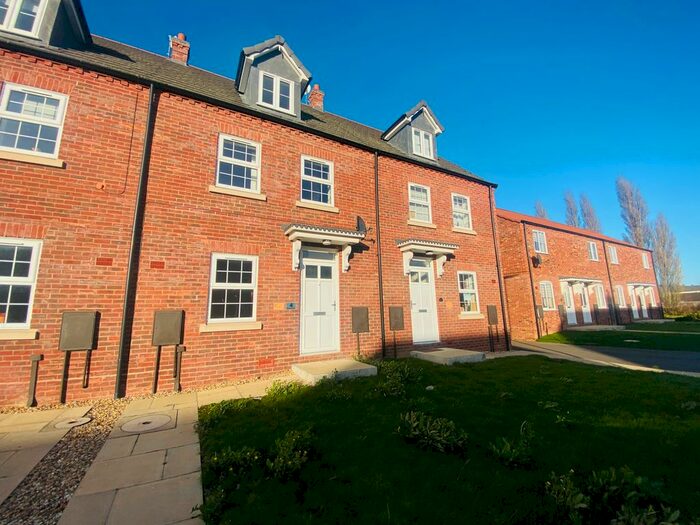 3 Bedroom Property To Rent In Harrow Place, Boston, PE21