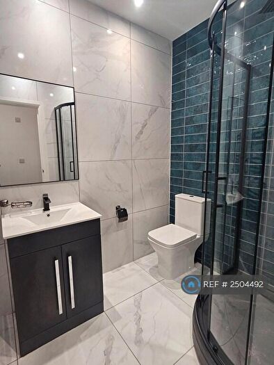 1 Bedroom Flat To Rent In Bradford, Bradford, BD1