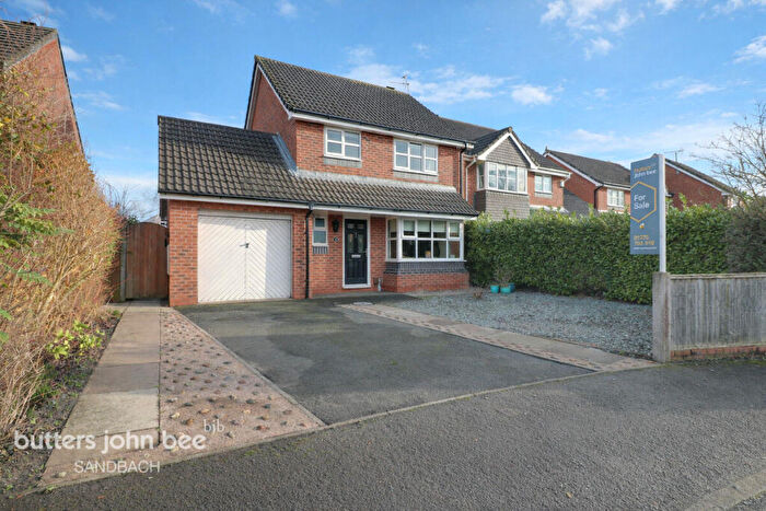 3 Bedroom Detached House For Sale In Elanor Road, Sandbach, CW11