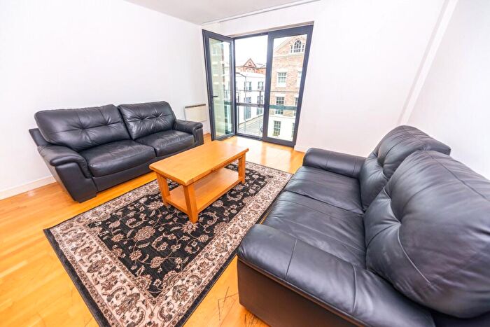 2 Bedroom Flat To Rent In Duke Street, Liverpool, L1
