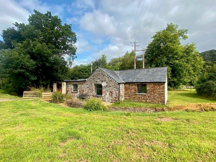 2 Bedroom Detached Bungalow To Rent In Sydenham, Nr Lewdown, Okehampton, EX20