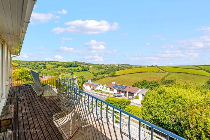 4 Bedroom Detached House For Sale In Beadon Drive, Salcombe, TQ8