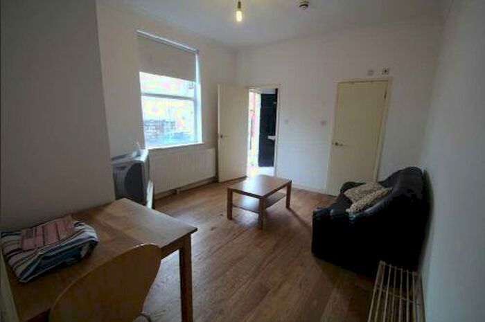 1 Bedroom Apartment To Rent In Arthur Avenue, Lenton, Nottingham, Nottinghamshire, NG7