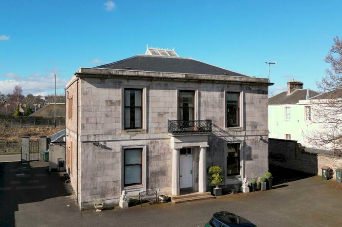 2 Bedroom Flat To Rent In St Leonards Banks, Perth, Perthshire, PH2