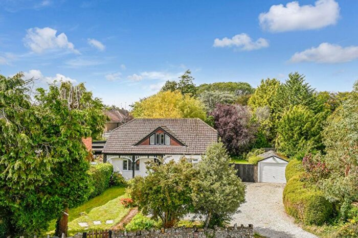 4 Bedroom Detached House For Sale In Canterbury Road, Etchinghill, Folkestone, Kent, CT18