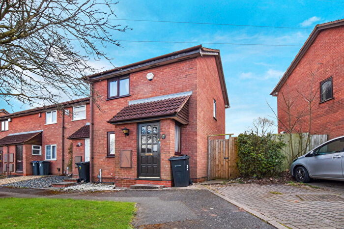2 Bedroom End Of Terrace House To Rent In Blakemore Close, Harborne, B32