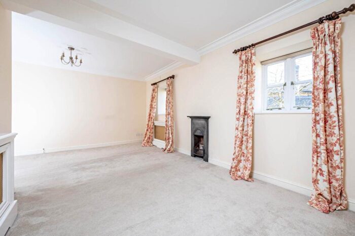 2 Bedroom Terraced House For Sale In Norton Park, Chipping Norton, OX7