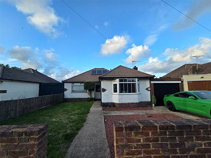 3 Bedroom Bungalow For Sale In Anchor Road, Bear Cross, Bournemouth, Dorset, BH11