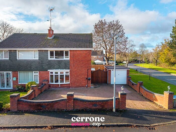 3 Bedroom Semi-Detached House For Sale In Barford Close, Matchborough East, Redditch, B98