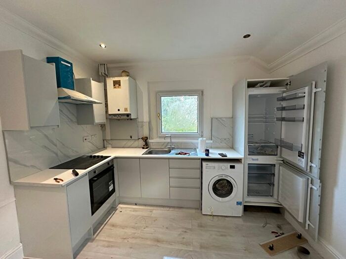 4 Bedroom Flat To Rent In Miskin Street, Cathays, Cardiff, CF24
