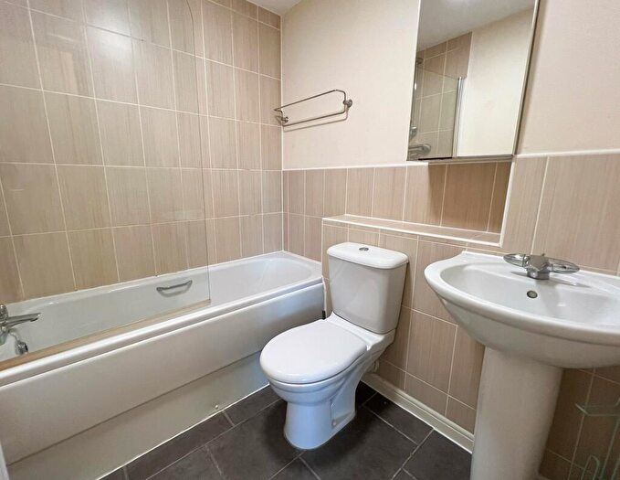 4 Bedroom Terraced House To Rent In Wordsworth Road, Horfield, Bristol, BS7