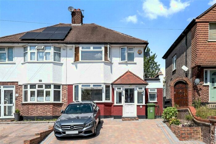 3 Bedroom Semi-Detached House To Rent In Brockman Rise, Bromley, BR1