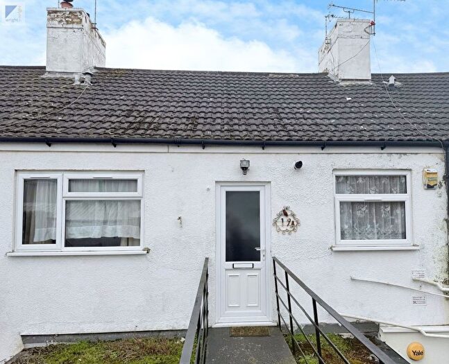 2 Bedroom Flat For Sale In Charles Street, Hinckley, LE10