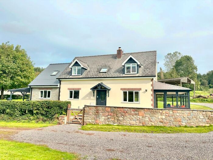 3 Bedroom Detached House To Rent In The Bowery, Newland, Coleford, GL16