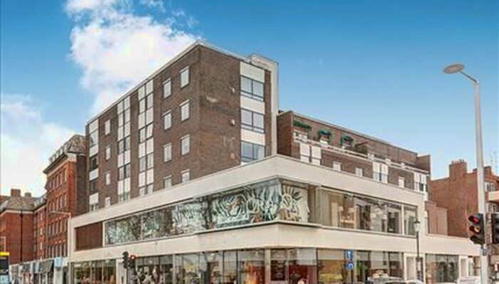 2 Bedroom Flat To Rent In Fulham Road, London, SW3