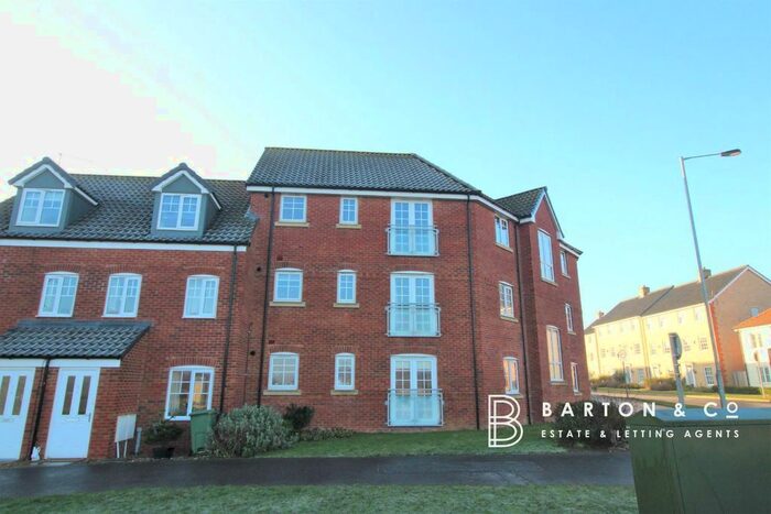 2 Bedroom Flat For Sale In Mallard Way, Sprowston, Norwich NR7