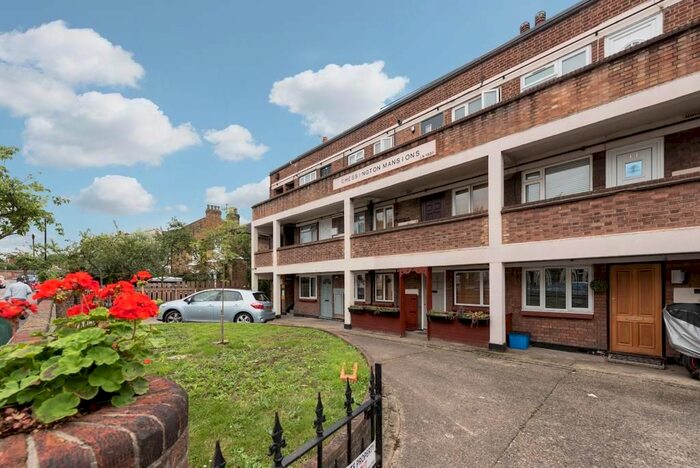 1 Bedroom Detached House To Rent In Chessington Mansion, London, E11
