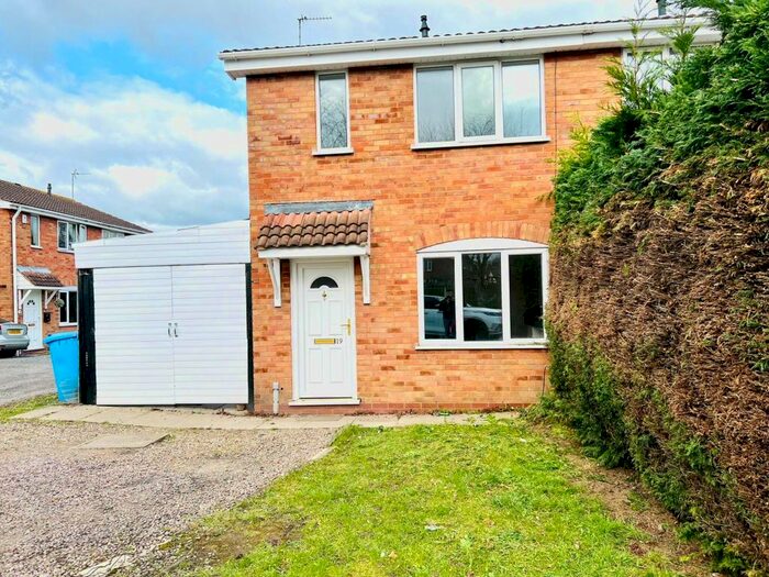 3 Bedroom Semi-Detached House To Rent In Mallory Road, Perton, Wolverhampton, WV6