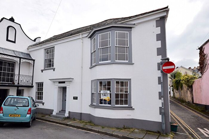 3 Bedroom Property To Rent In The Strand, Bideford, Devon, EX39