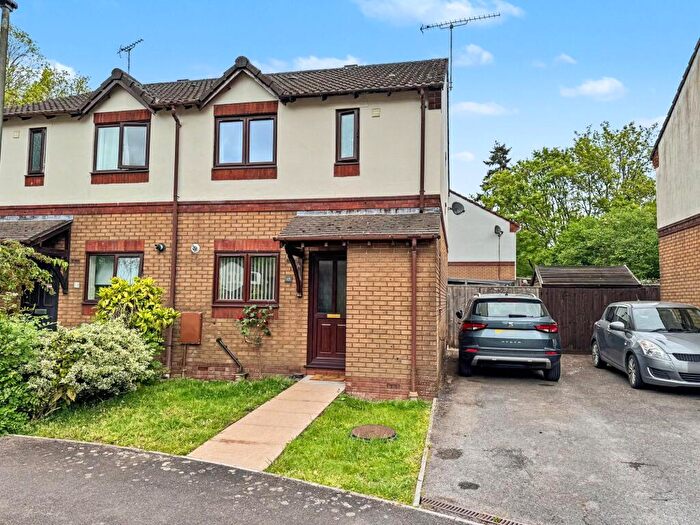 3 Bedroom Semi-Detached House For Sale In Cottey Brook, Tiverton, EX16