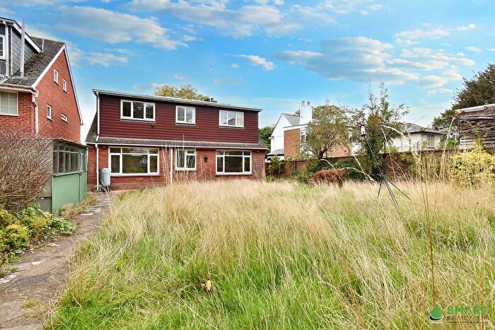 3 Bedroom Detached Bungalow For Sale In Topsham Road, Exeter, EX2