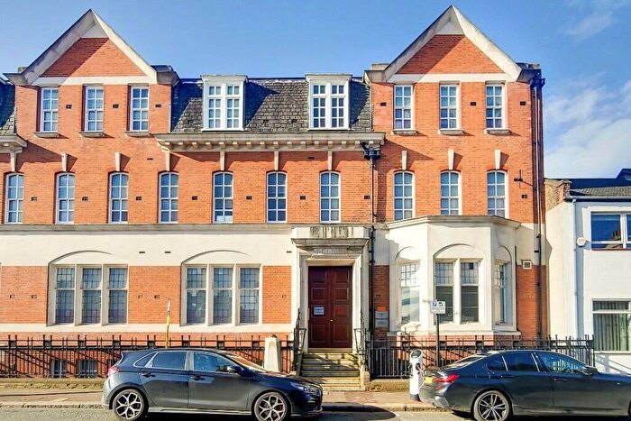 1 Bedroom Apartment To Rent In Market Street, Woolwich, London, SE18