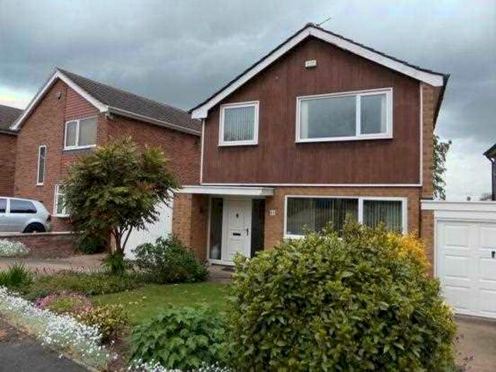 3 Bedroom Semi-Detached House To Rent In Appledore Avenue, Nottingham, NG8