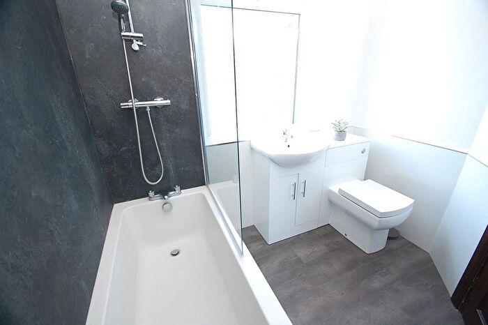 1 Bedroom Flat To Rent In Holburn Road, City Centre, Aberdeen, AB10