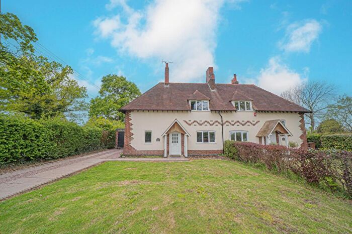 3 Bedroom Semi-Detached House For Sale In Friday Lane, Barston, (Sold Low Profile Prior To Launch), B92