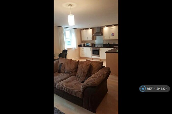 2 Bedroom Flat To Rent In Jenner House, Nottingham, NG3