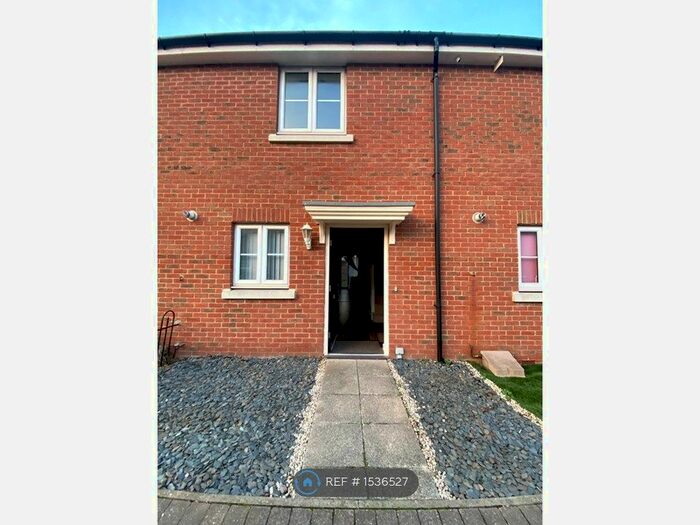 2 Bedroom Terraced House To Rent In Vestry Place, Rochester, ME3