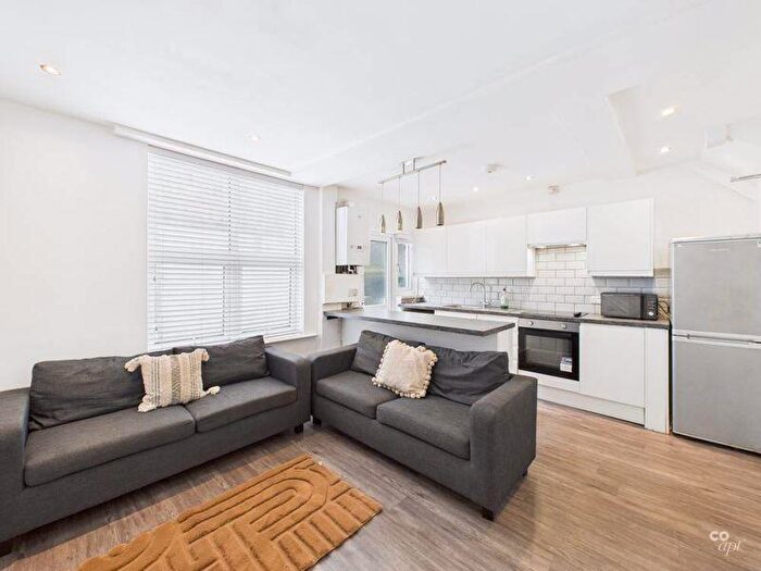 1 Bedroom Terraced House To Rent In Milner Road, Brighton, BN2