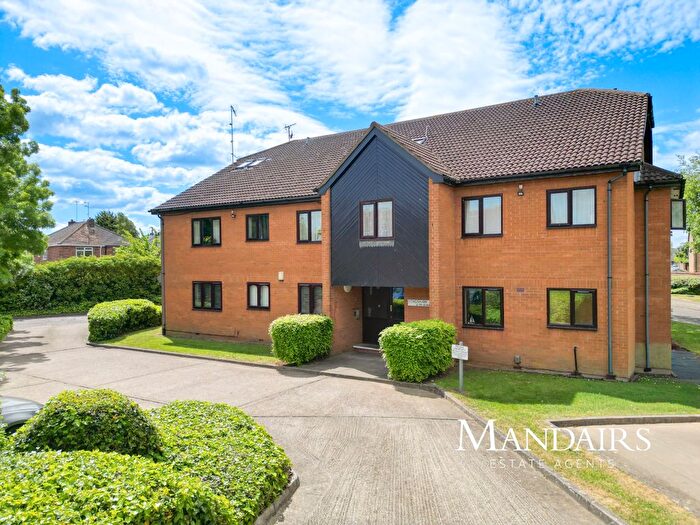 2 Bedroom Flat For Sale In Stagshaw Drive, Fletton, Peterborough, PE2