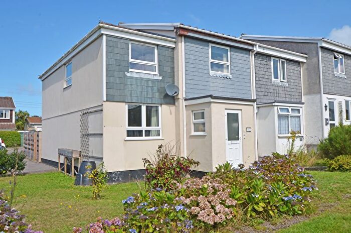 5 Bedroom End Of Terrace House For Sale In Eglos Road, Shortlanesend, Truro, TR4