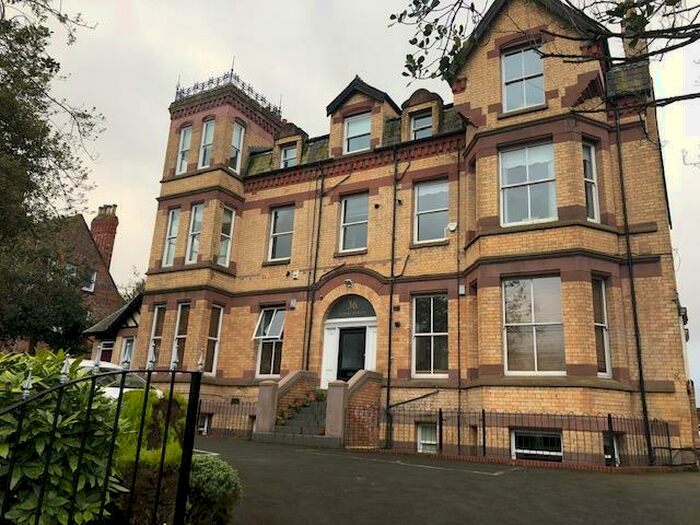 3 Bedroom Apartment To Rent In Aigburth Drive, Liverpool, Merseyside, L17