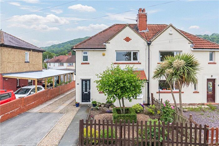 3 Bedroom Semi-Detached House For Sale In West Busk Lane, Otley, West Yorkshire, LS21