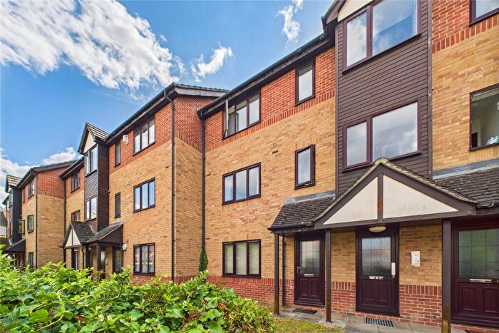 1 Bedroom Maisonette For Sale In East Street, Reading, Berkshire, RG1