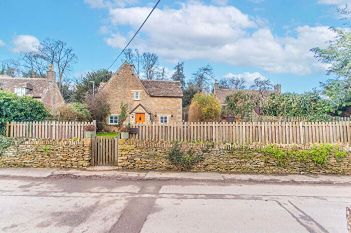 2 Bedroom Cottage For Sale In Doughton, Tetbury, GL8