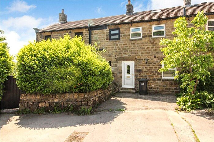 2 Bedroom Terraced House For Sale In Heatherdale Mews, Summerbridge, Harrogate, North Yorkshire, HG3