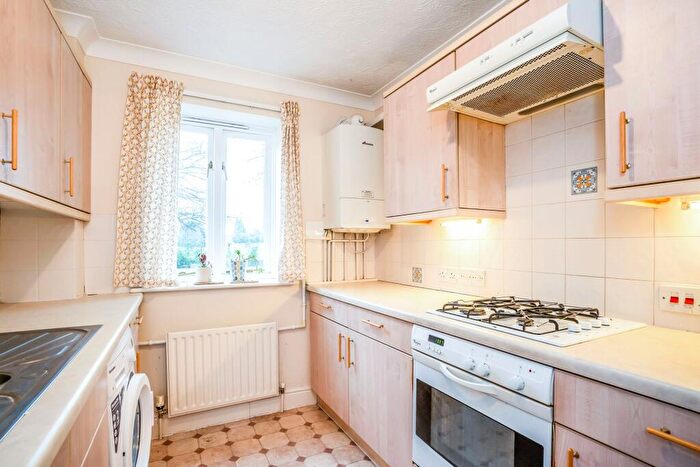 2 Bedroom Apartment To Rent In Peter Weston Place, Chichester, PO19