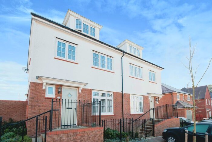 4 Bedroom Semi-Detached House To Rent In Clos Coed Bychan, Cardiff, CF5