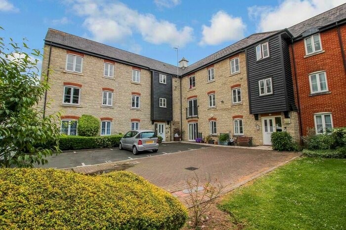 2 Bedroom Apartment To Rent In Ely Court, Wroughton, Swindon, SN4