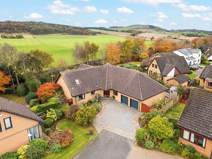 5 Bedroom Villa For Sale In The Glebe, Linlithgow, EH49