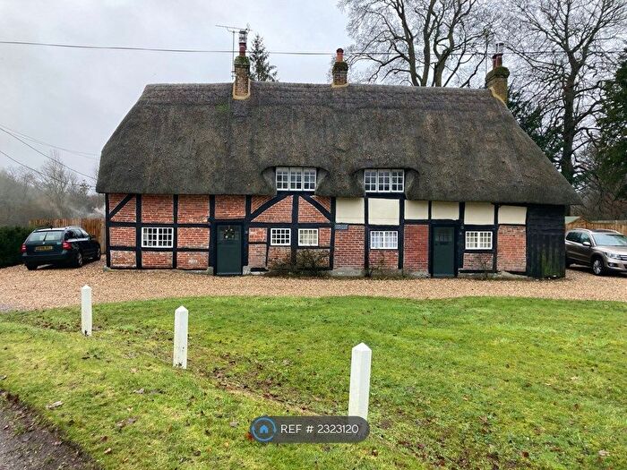 2 Bedroom Semi-Detached House To Rent In Cowlease Cottages, Longparish, Andover, SP11