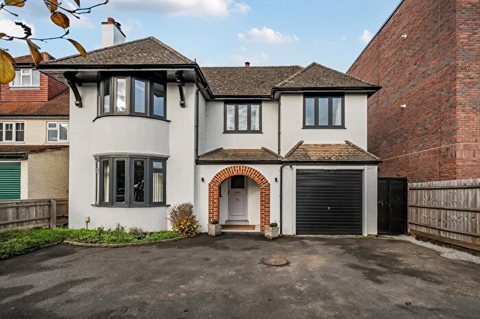 4 Bedroom Detached House For Sale In Cutteslowe, Oxford, OX2