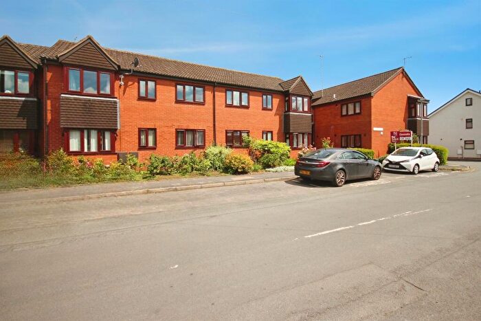 2 Bedroom Retirement Property For Sale In Pickard Street, Warwick, CV34