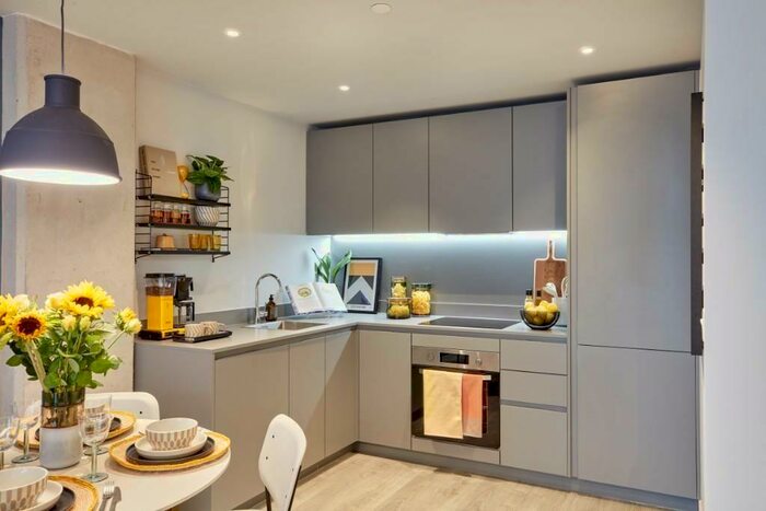 2 Bedroom Flat To Rent In Mustard Wharf, Leeds City Centre, LS1