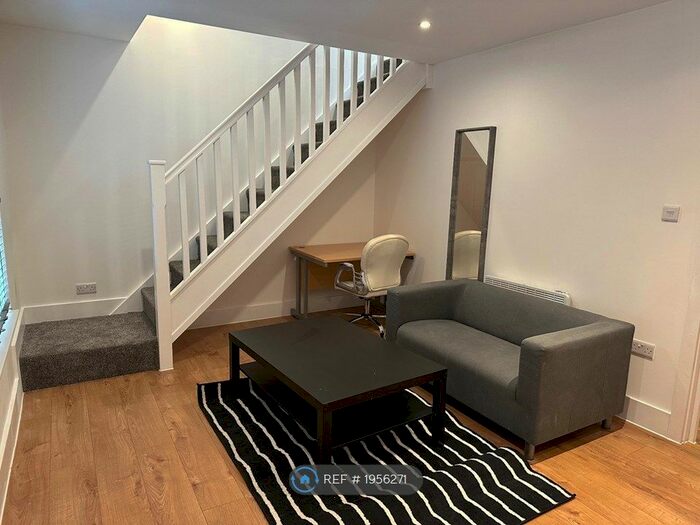 1 Bedroom Maisonette To Rent In Barking Road, London, E6