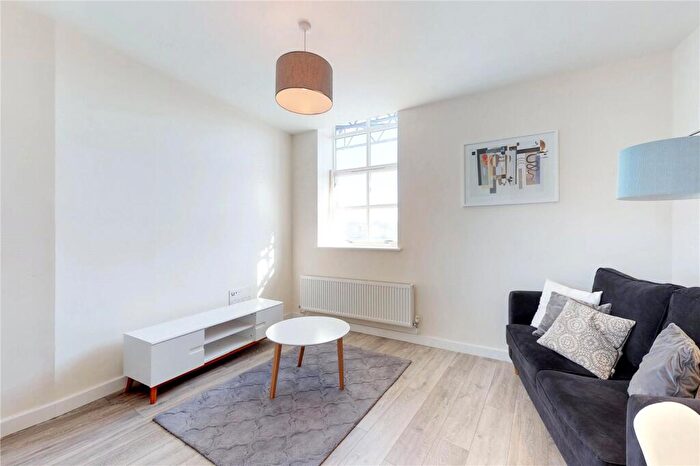 1 Bedroom Flat To Rent In Tower House, Lewisham, SE13